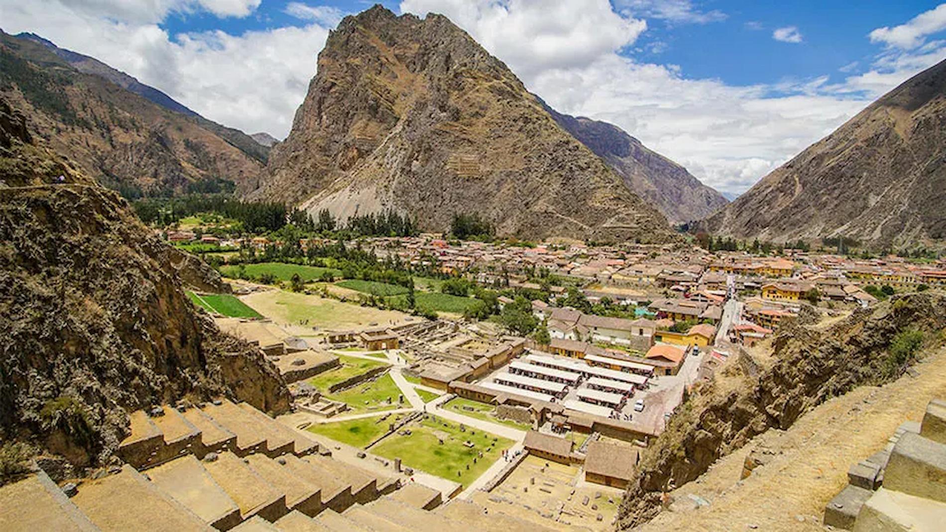 The last living Inca Town Ollantaytambo city history